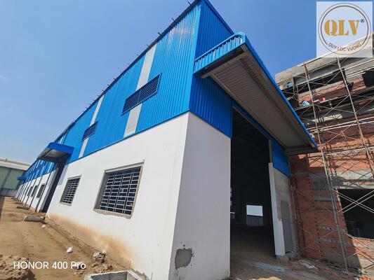CHO THUÊ XƯỞNG MỚI 100% – KCN ĐỨC HÒA, LONG AN – 3.321m²